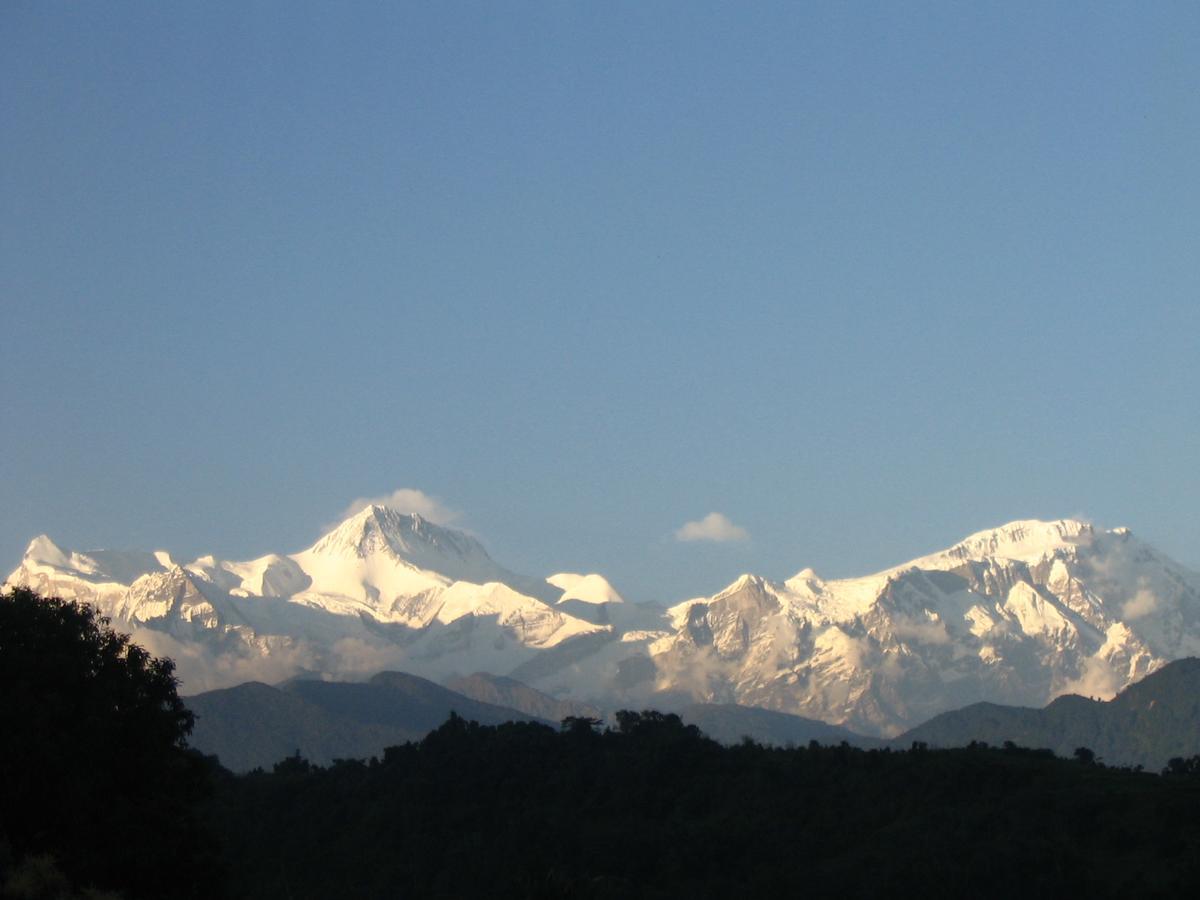 Pokhara Palace Hotel エクステリア 写真